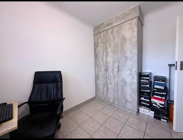 2 BEDROOM APARTMENT FOR SALE IN MONAVONI